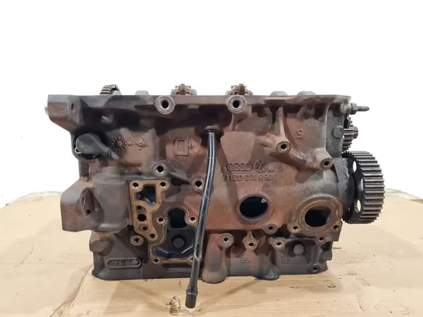 Audi OE 058103021E motorblock image 4