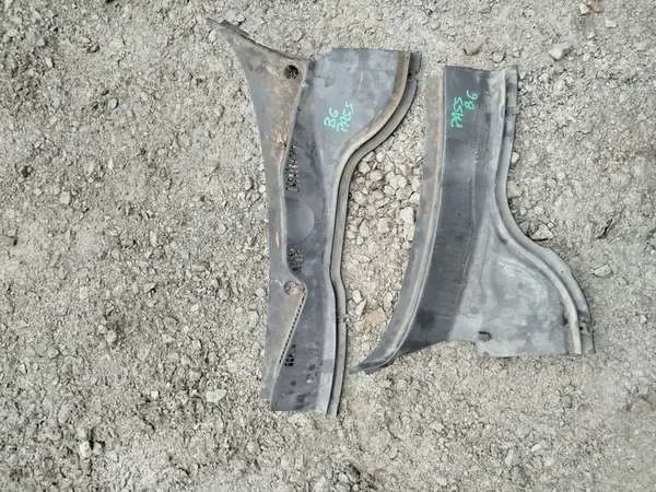 Moldura de Para-brisa VW PASSAT B6 image 2