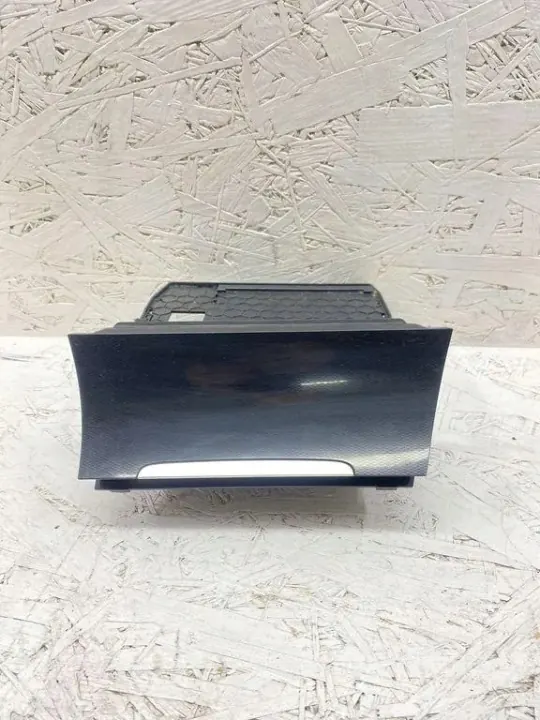 Cinzeiro VW Golf VII OEM 5G2863391 1.4L image 2