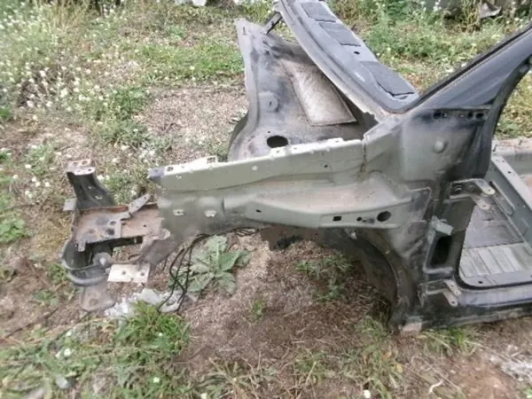 CITROEN C4 CACTUS Quarto Dianteiro Esquerdo OEM image 4