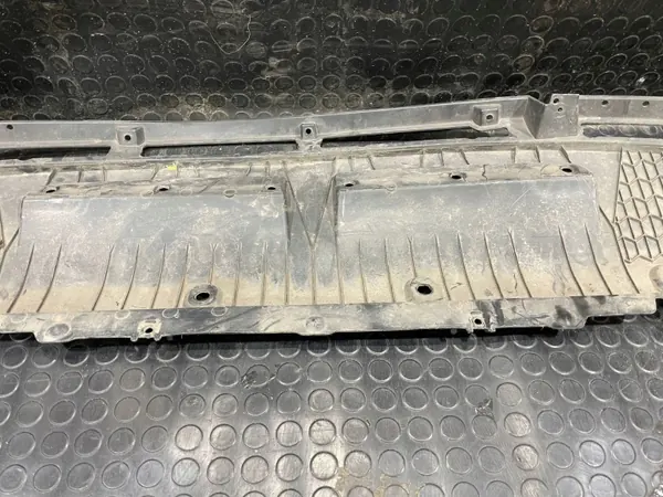 Ford Kuga MK3 Cache Bas Pare-choc Avant OEM LV4B-A8B384-J image 6