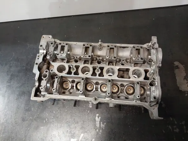 Culasse moteur OEM 06A103373P pour Audi A3 A4 image 4
