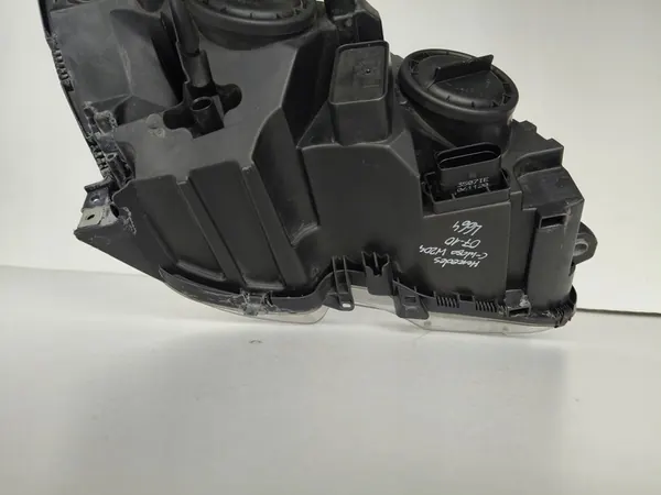 Linker koplamp Mercedes C-Klasse W204 07-10 A2048208361 image 6