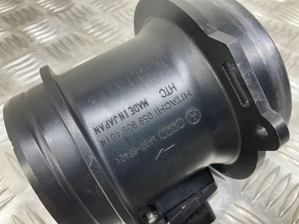 Audi OE 420 133 471 Luftmassenmesser image 7