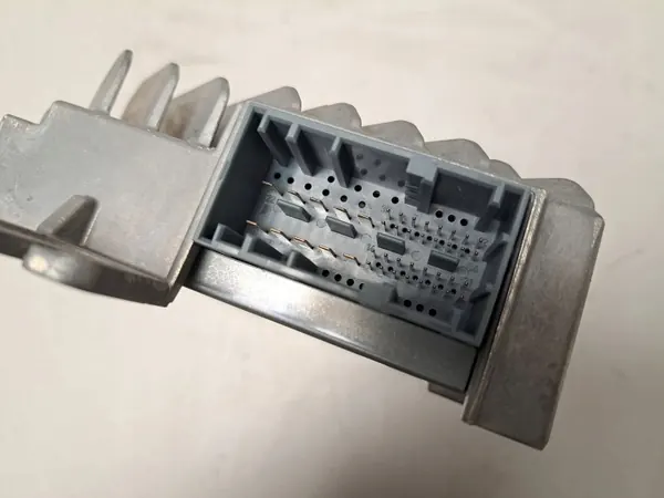 OEM 9832611 BMW M8 Harman Kardon Audio-Verstärker image 7