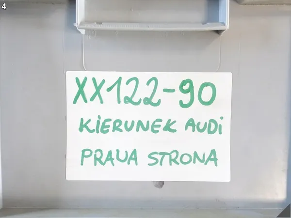 AUDI Q7 SQ7 II 4M0 BENTLEY BENTAYGA Indicador LED Direito image 5
