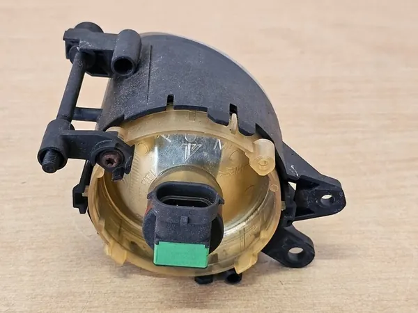 VOLVO S40 II 06r halógeno esquerdo 0305065001 image 3