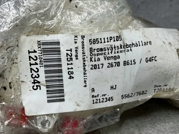 Bromsvätskebehållare OEM 585111P105 för Kia Venga image 4
