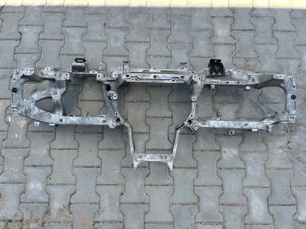 Cadre de tableau de bord OEM K8D204545 pour Range Rover Evoque image 2