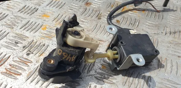 Actuateur de Verrou de Coffre Toyota Aygo I OEM image 4