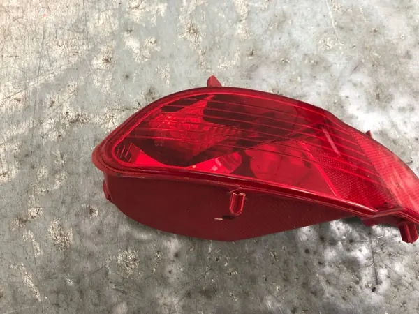 Rear Right Bumper Light Peugeot 5008 II 9811981980 image 3