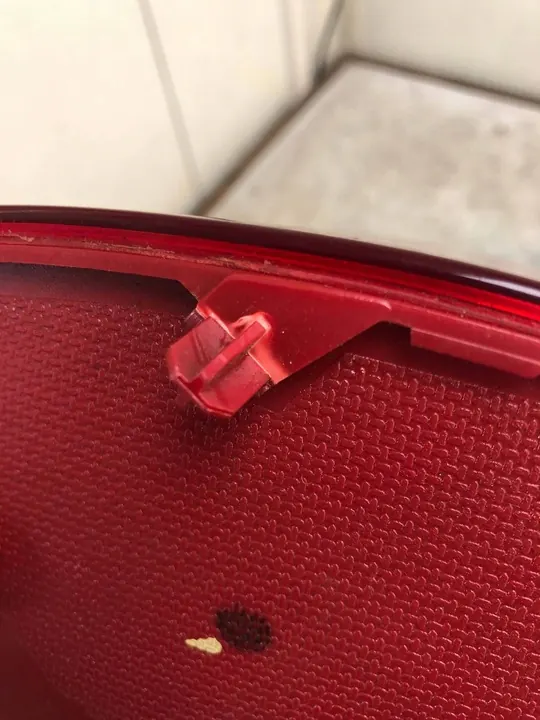 Rear Right Bumper Light Peugeot 5008 II 9811981980 image 4