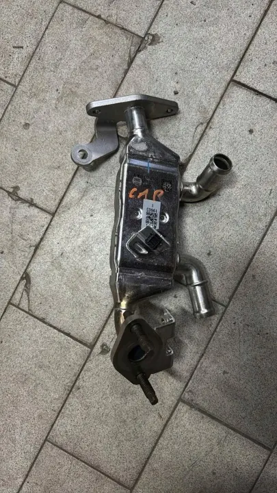 Arrefecedor EGR OEM 147354PM0A para Renault Captur II 1.6 e-tech image 2