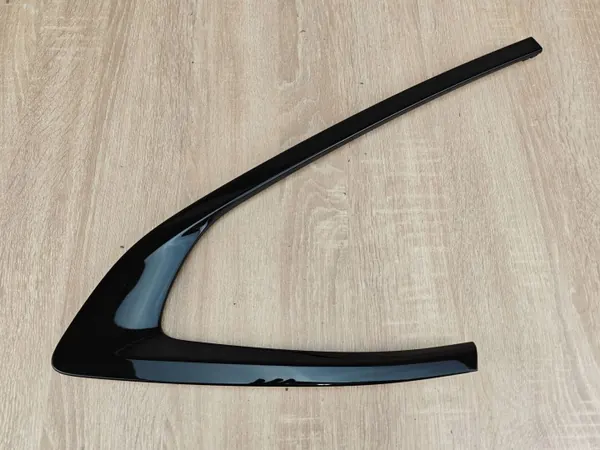 BMW G26 Garniture Vitre OEM 7483002 Droit Arrière image 2