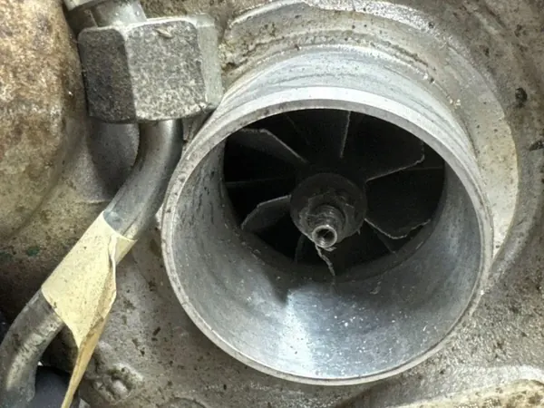 Turbolader OEM AX206K682CC für Land Rover Discovery IV image 3
