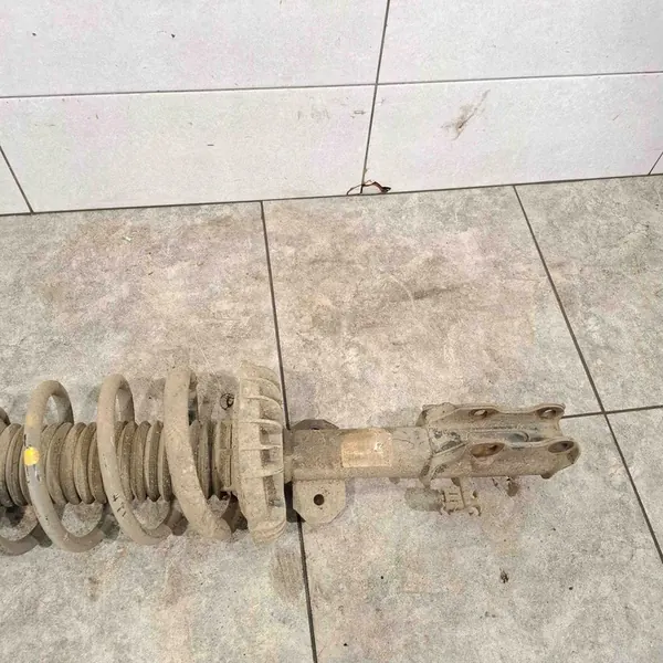 Fram Höger Stötdämpare Mercedes-Benz Vito Tourer A4473211004 image 3