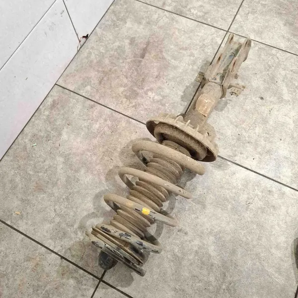 Fram Höger Stötdämpare Mercedes-Benz Vito Tourer A4473211004 image 5