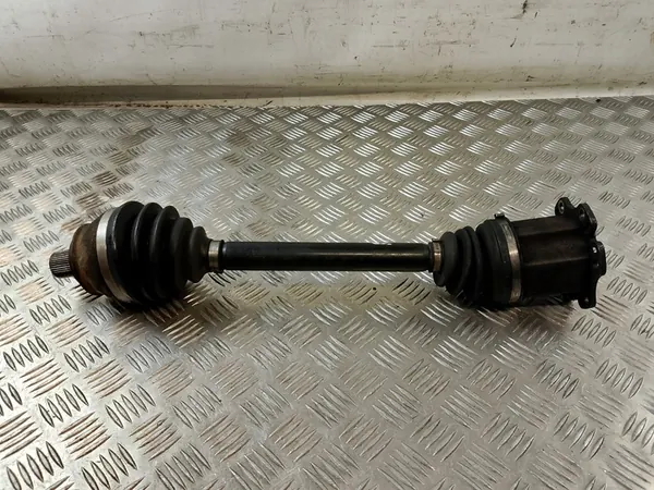 Vänster drivaxel Audi A6 C6 image 3