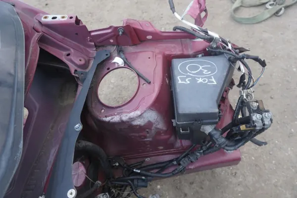 OEM 4778293 Linker Pfosten & Becher Subaru Forester IV image 5