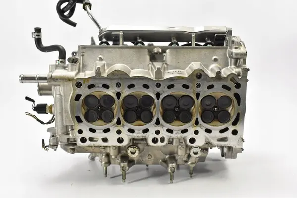 Camshaft Cover 11101-49526 Toyota Yaris III P13 1.5 VVTI image 8