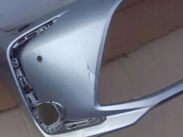 Para-choques dianteiro Toyota OEM NNUUFGF para Corolla E21 Sedã image 3