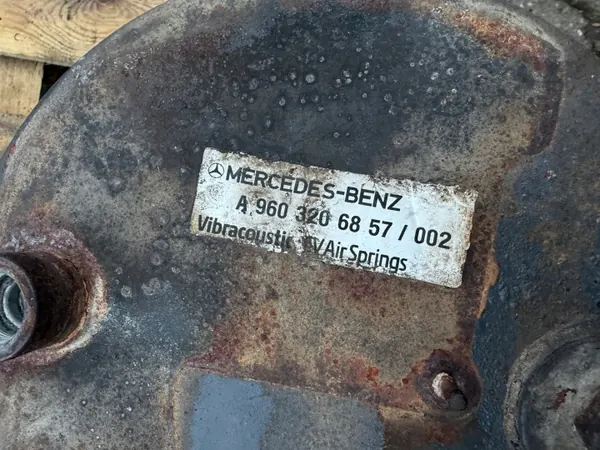Mercedes Luchtvering Kussen OEM A9603206857 image 3