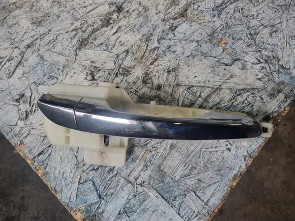 OEM HYUNDAI TUCSON 3 Höger Bak Krom Dörrhandtag image 3
