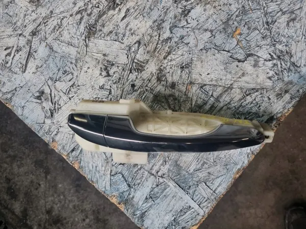 OEM HYUNDAI TUCSON 3 Höger Bak Krom Dörrhandtag image 4