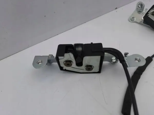 Sitzverstellhebel Volvo S60 OEM 30727871 image 6