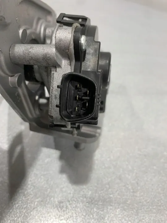 Subaru Forester Pyyhinvarsi OEM FBZ18357 - Käytetty image 8