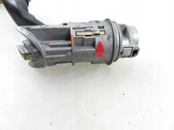 Käytetty Peugeot 406 kiinteä liite OEM N0500108 image 6