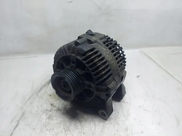 Vaihtovirtageneraattori Peugeot 206 70A image 2