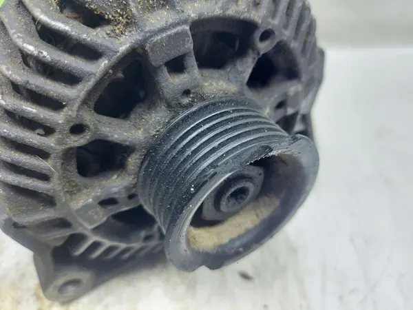 Vaihtovirtageneraattori Peugeot 206 70A image 7