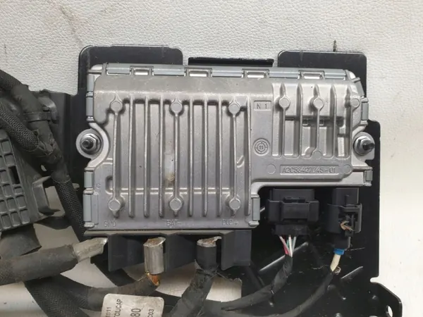Módulo Start-Stop OEM 9675015880 - Usado image 4