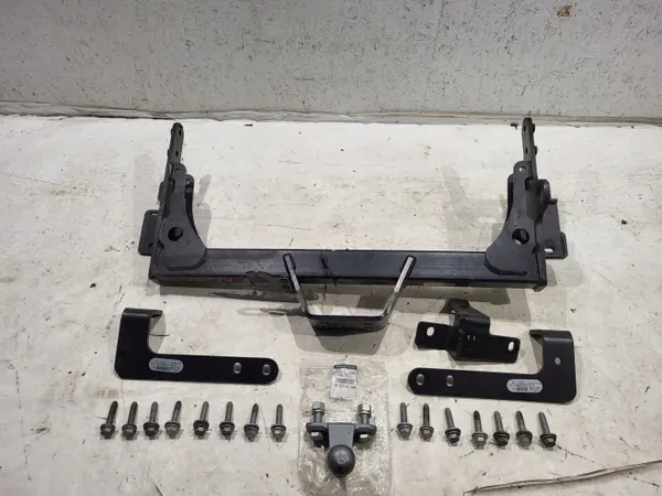 OEM 8201288615 dragkrok för Renault Master III image 2