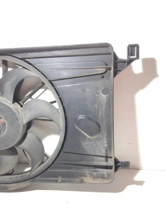 Kylarfläkt Volvo V50 2.0 Diesel OEM 0130303939 image 6