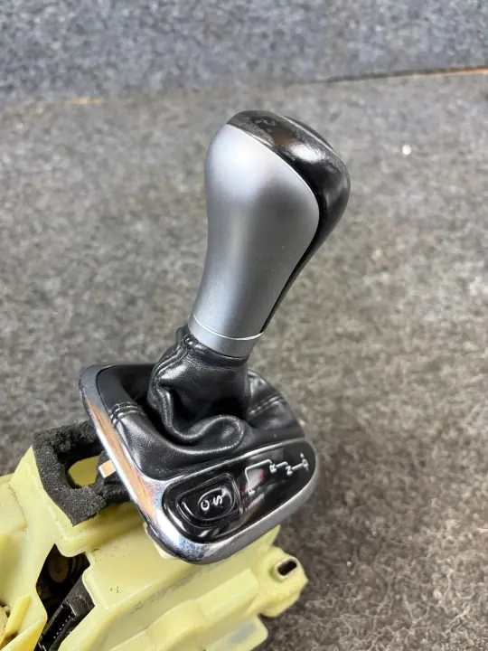 Sélecteur de vitesse Mercedes W203 2.2 CDI OEM A2032675524 image 4