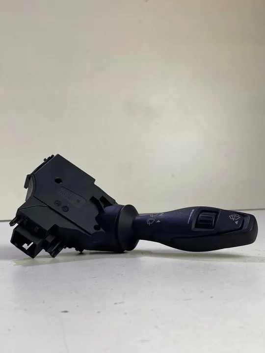 Ruitenwisser Schakelaar Ford Fiesta MK7 AC image 2