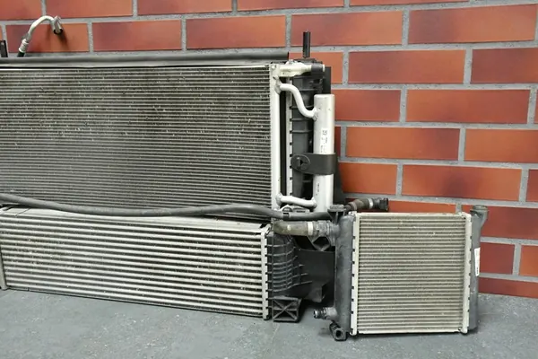 Complete Radiator Set BMW 1 F40 2 F44 2 F45 X1 F48 image 2