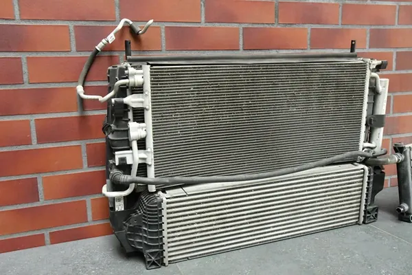 Complete Radiator Set BMW 1 F40 2 F44 2 F45 X1 F48 image 3