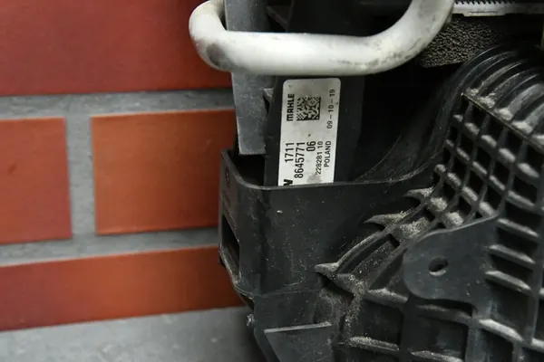 Complete Radiator Set BMW 1 F40 2 F44 2 F45 X1 F48 image 4