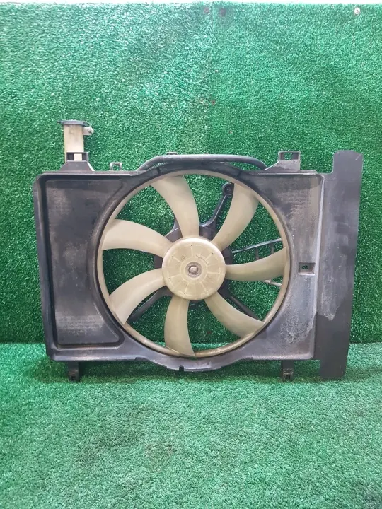 Ventilateur de radiateur TOYOTA pour Yaris 2 1.5B - Occasion image 4