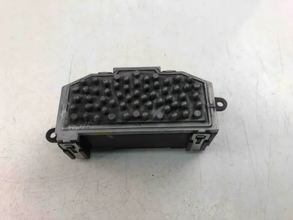 Verwarmingsweerstand VW Passat B6 3C0907521C image 3