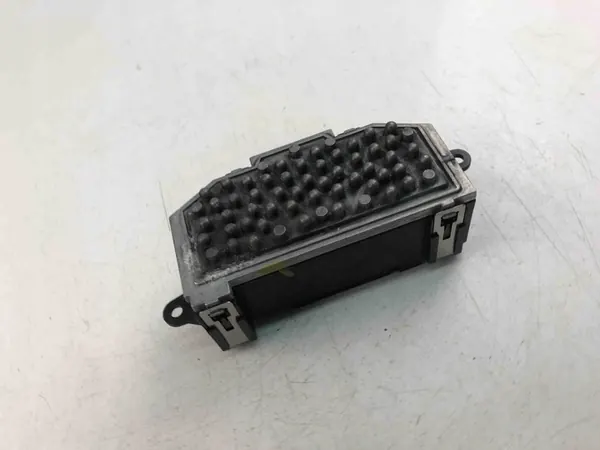 Verwarmingsweerstand VW Passat B6 3C0907521C image 4