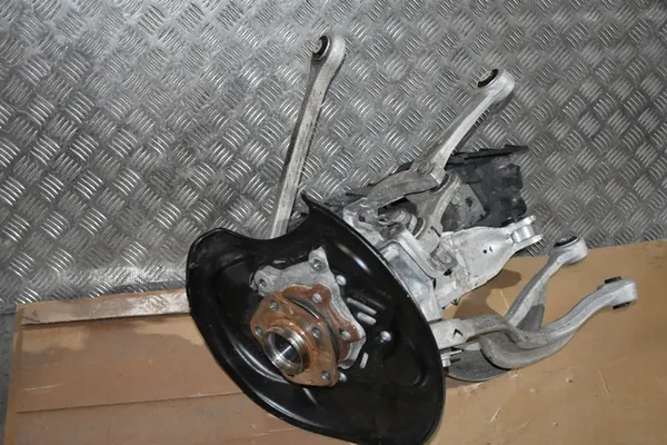 Sospensione Posteriore Sinistra Audi Q8 RSQ8 Q7 Lift OEM image 2