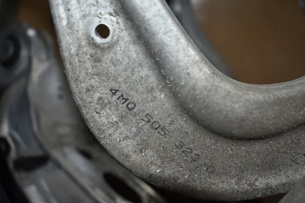 Sospensione Posteriore Sinistra Audi Q8 RSQ8 Q7 Lift OEM image 4