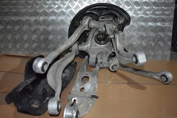 Sospensione Posteriore Sinistra Audi Q8 RSQ8 Q7 Lift OEM image 7