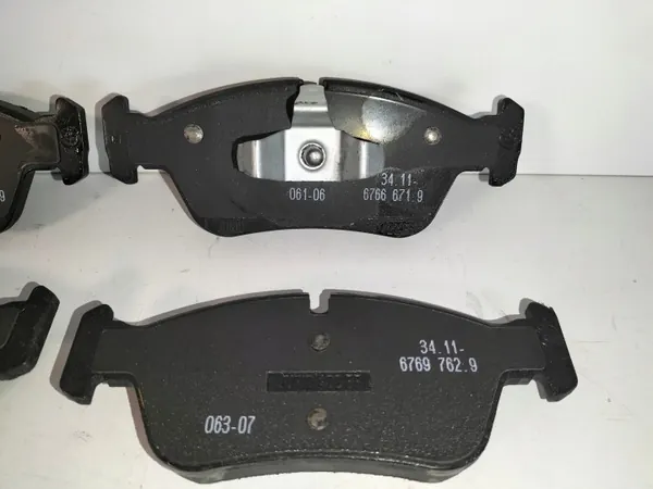 OEM 34116769763 voorremblokken voor BMW 1/3 Serie image 5