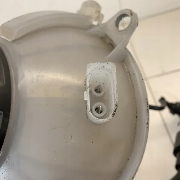 Reservatório de refrigerante AUDI Q5 II FY 80A 2017 image 4