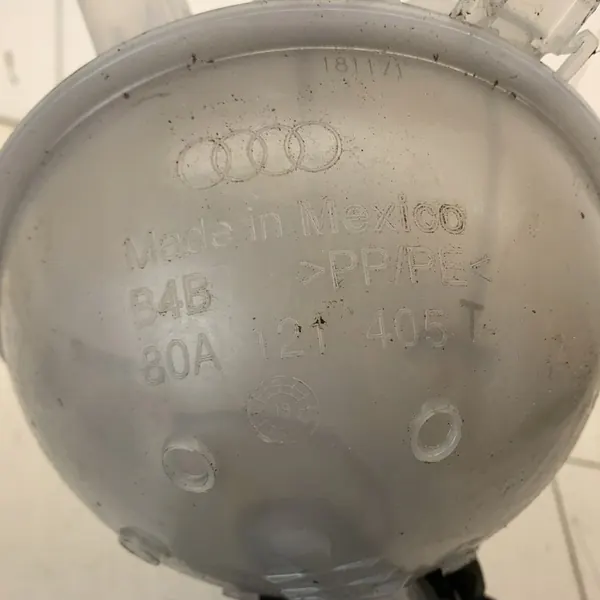 Reservatório de refrigerante AUDI Q5 II FY 80A 2017 image 5